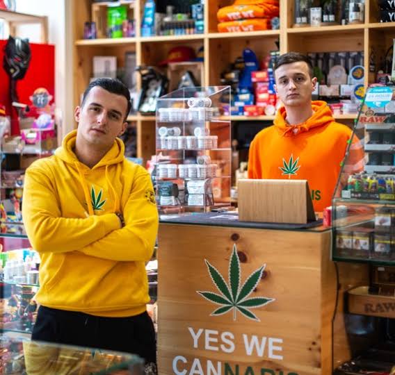 Order Cannabis online in Brussels